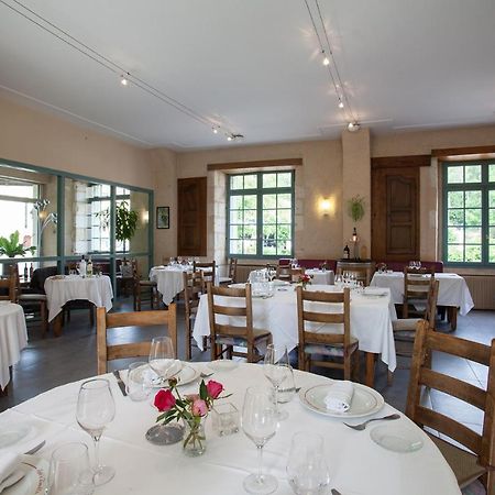 Le Lion D'Or Hotel Manzac-sur-Vern Exterior foto