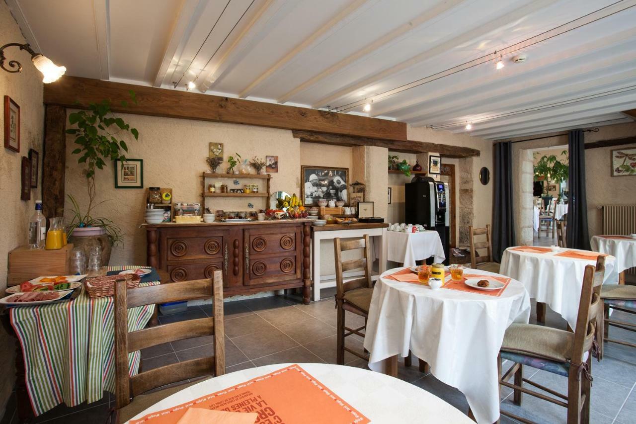 Le Lion D'Or Hotel Manzac-sur-Vern Exterior foto